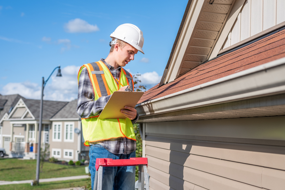 Planning a Professional Inspection of Your Woodlands Roof